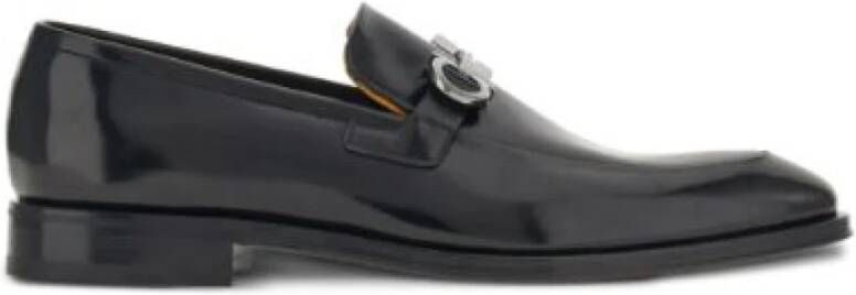 Salvatore Ferragamo Mocassins van geborsteld leer met Gancini detail Black Heren