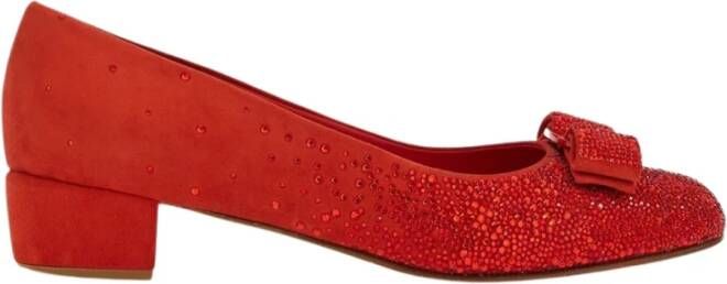 Salvatore Ferragamo Rode Crystal Vara-Bow Pumps Rood Dames