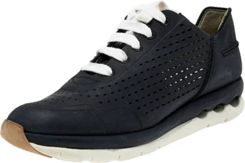 Salvatore Ferragamo Pre-owned Leather sneakers Black Dames