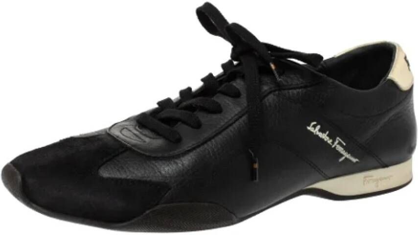 Salvatore Ferragamo Pre-owned Leather sneakers Black Dames