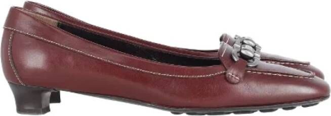 Salvatore Ferragamo Pre-owned Platte schoenen Red Dames