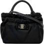 Salvatore Ferragamo Pre-owned Tweedehands Boogdetail Nylon Handtas - Thumbnail 1