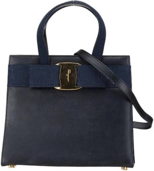 Salvatore Ferragamo Pre-owned Tweedehands Boogdetail Top Handtas