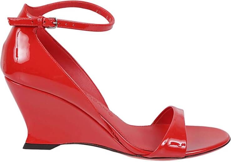 Salvatore Ferragamo Rode Sandalen voor Vrouwen Red Dames