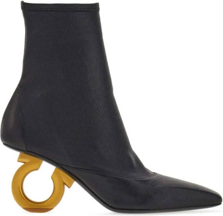 Salvatore Ferragamo Zwarte Leren Enkellaarzen Vierkante Neus Black Dames