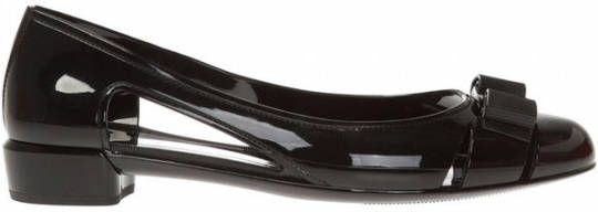 Salvatore Ferragamo Zwarte platte schoenen Vara Jelly Black Dames