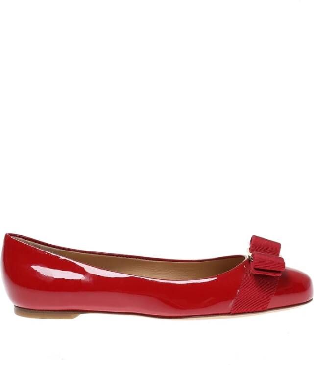 Salvatore Ferragamo Varina ballerina's Rood Dames