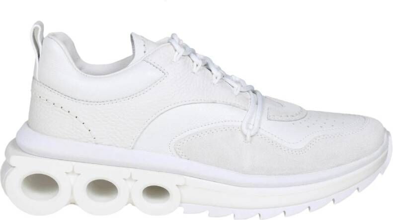 Salvatore Ferragamo Witte Stoffen Nima Sneakers Trendy en Hoogwaardig White Dames