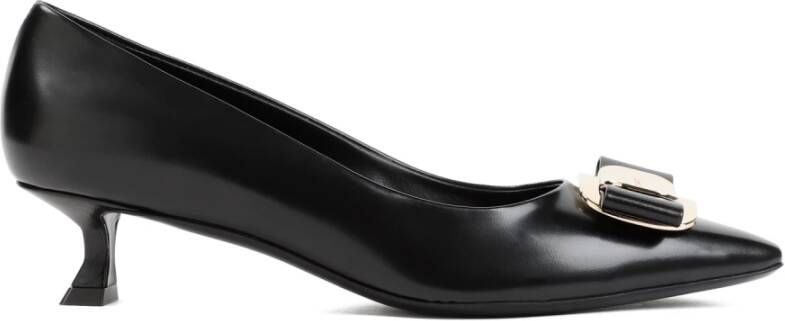 Salvatore Ferragamo Zwarte Leren Pumps Met Puntige Neus Black Dames