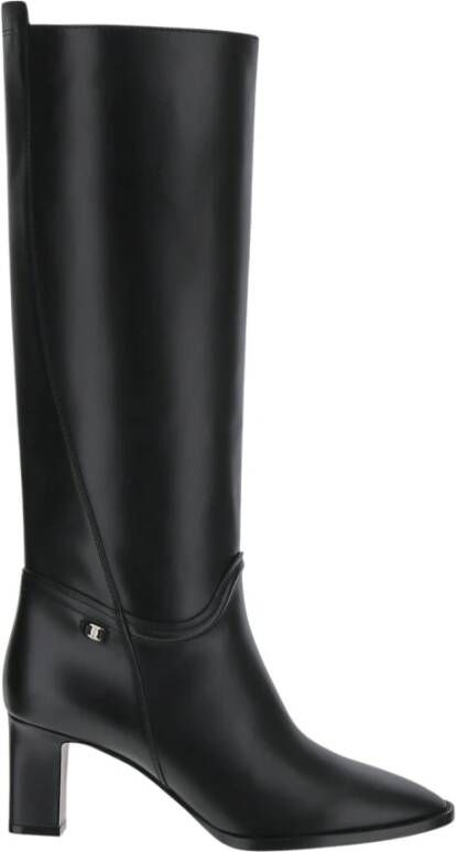 Salvatore Ferragamo Zwarte `Toren` HA Lead Store Haklaarzen Zwart Dames