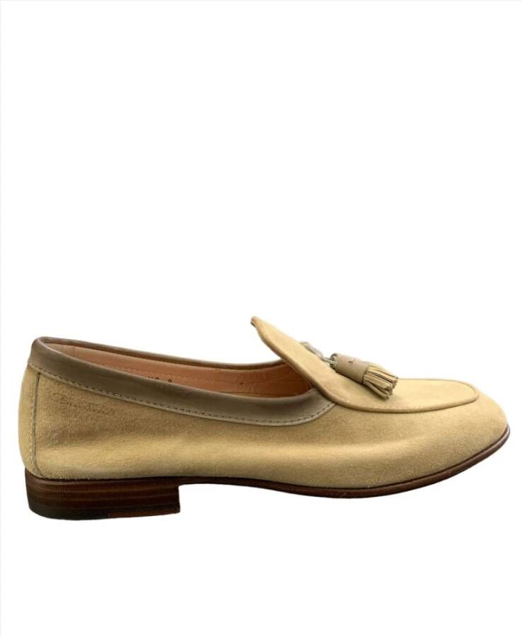 Santoni Suède Loafers met Leren Zolen Beige Heren