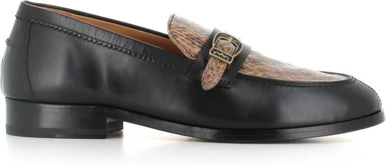 Sartore Zwarte leren sandalen met decoratieve gesp