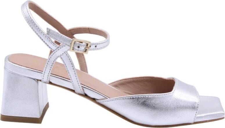 Scapa Stijlvolle Sandaal met Pijlstaartrog Detail - Foto 14