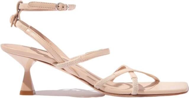 Scarosso Sally Sandalen Handgemaakte Italiaanse Elegantie en Comfort Beige Dames