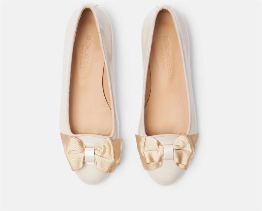Scarosso Handgemaakte Italiaanse Ballerina`s Elegant en Vrouwelijk Beige Dames