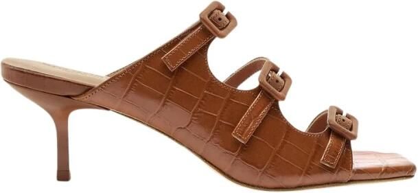 Scarosso Manuela Mule