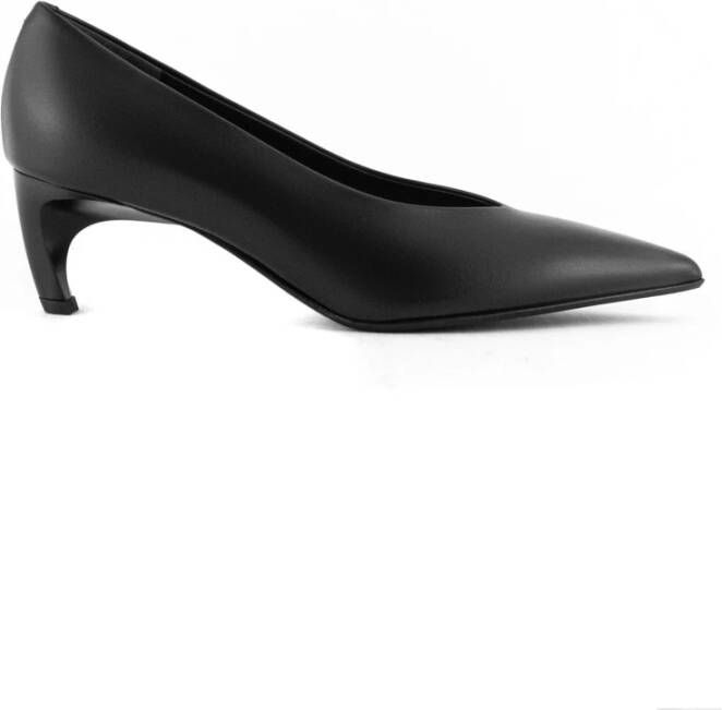 Sergio Levantesi Zwarte Lakleren Pumps met Puntige Neus