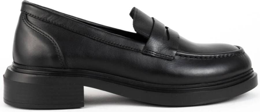 Sergio Moretti Gesloten Loafers
