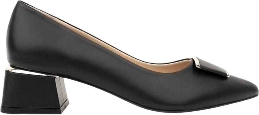 Sergio Moretti Klassieke Gesloten Pumps