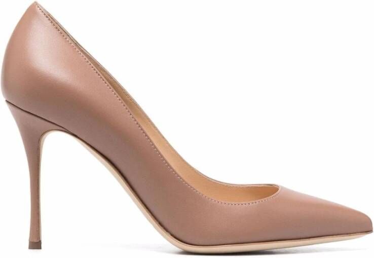 Sergio Rossi Beige Roze Leren Pumps met Puntige Neus Beige Dames