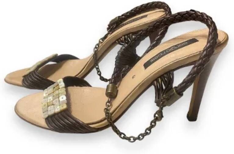 Sergio Rossi Pre-owned Leather sandals Beige Dames