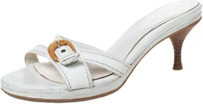 Sergio Rossi Pre-owned Leather sandals White Dames