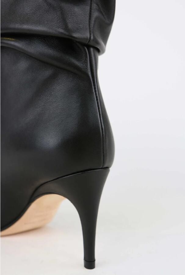 Sergio Rossi Cindy Puntige Neus Enkellaarzen Zwart Dames