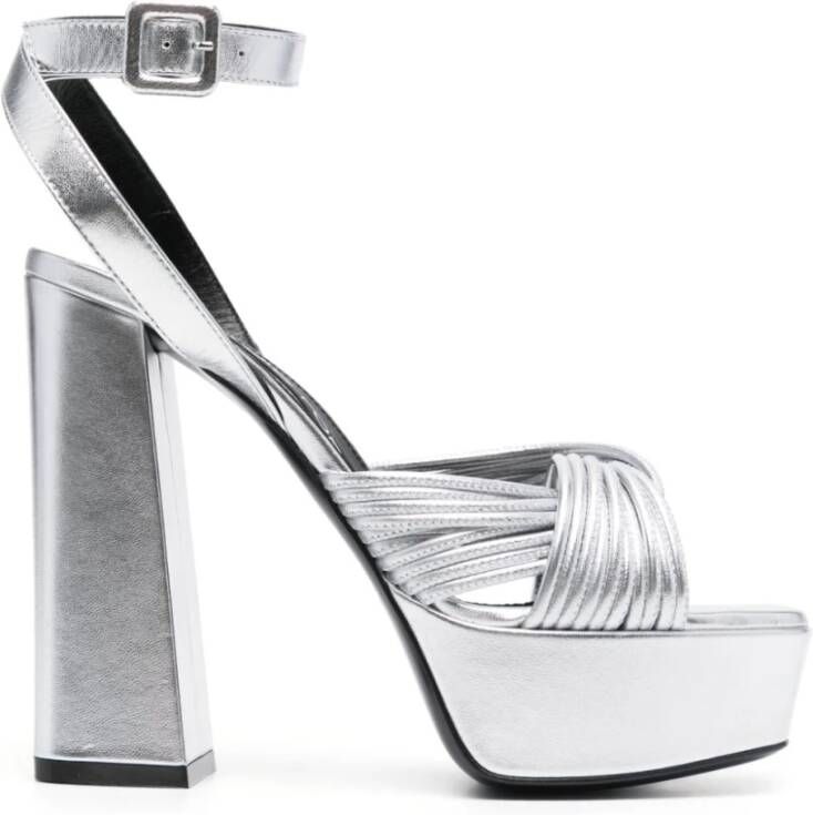 Sergio Rossi Zilveren Sandalen met Metallic Afwerking en Gedraaide Bandjes Gray Dames