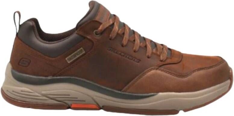 Skechers Waterdichte Donkerbruine Leren Sneakers Brown