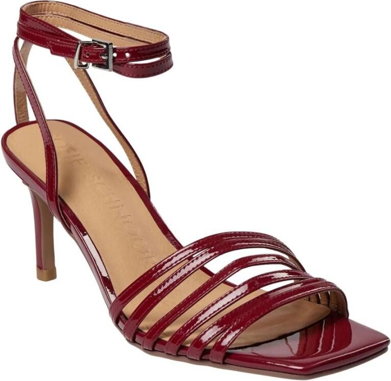 Sofie Schnoor Rode Stiletto Sandalen Johannasw Stijl