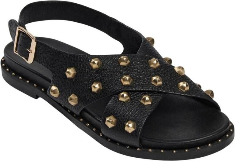Sofie Schnoor Zwarte Sandaal met Stoere Stud Details