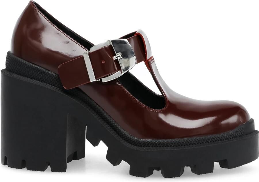 Steve Madden Artisan Pumps