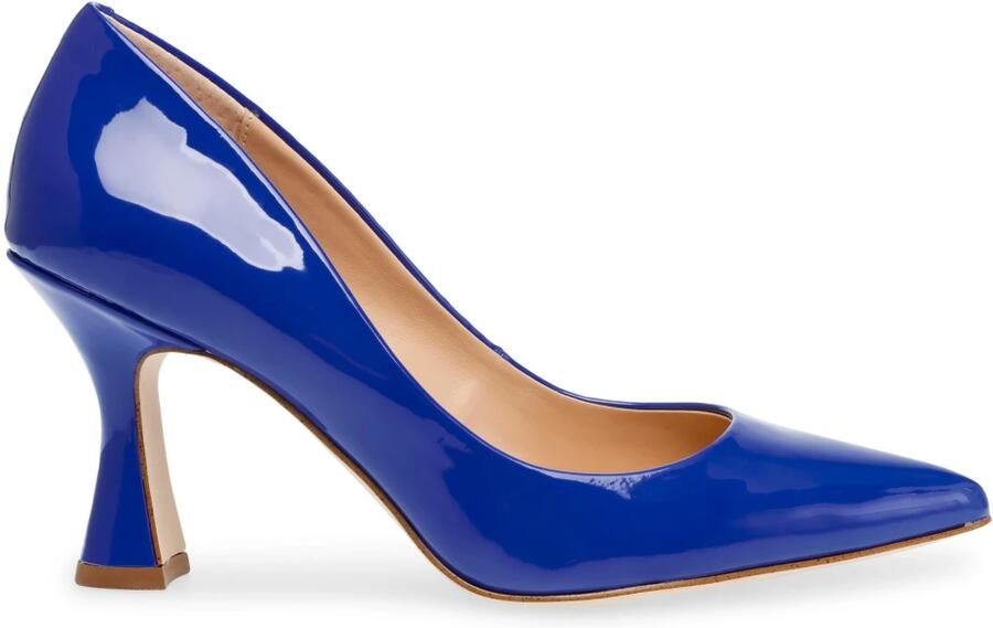 Steve Madden Notary Pumps
