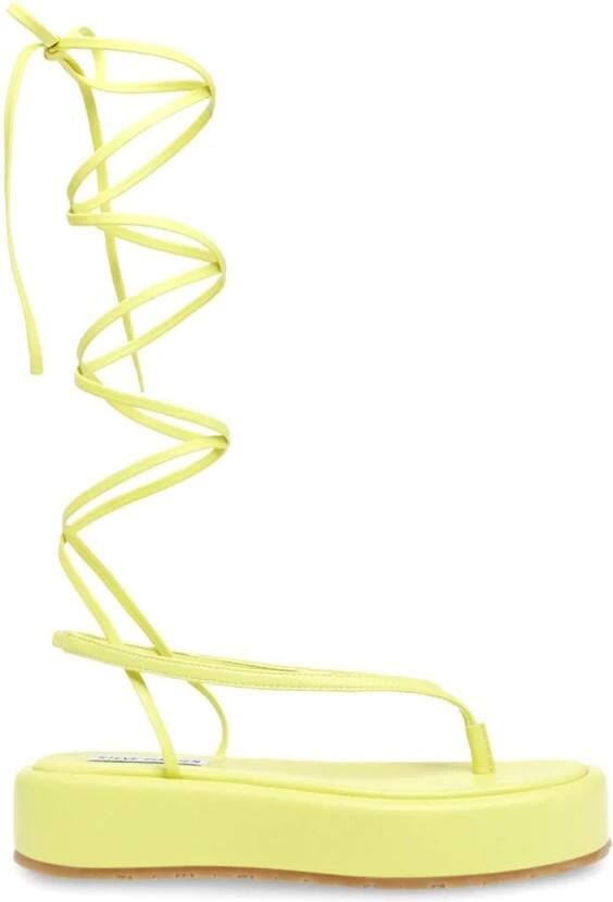 STEVE MADDEN Sandaal 'Womens Banzai Shock Yellow Sandals' geel