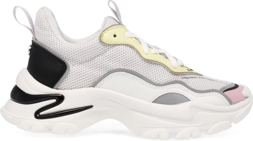Steve Madden Sneakers