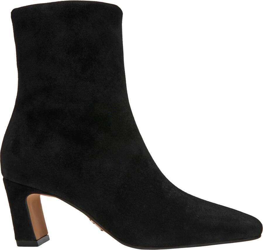 Steve Madden Willah Boot