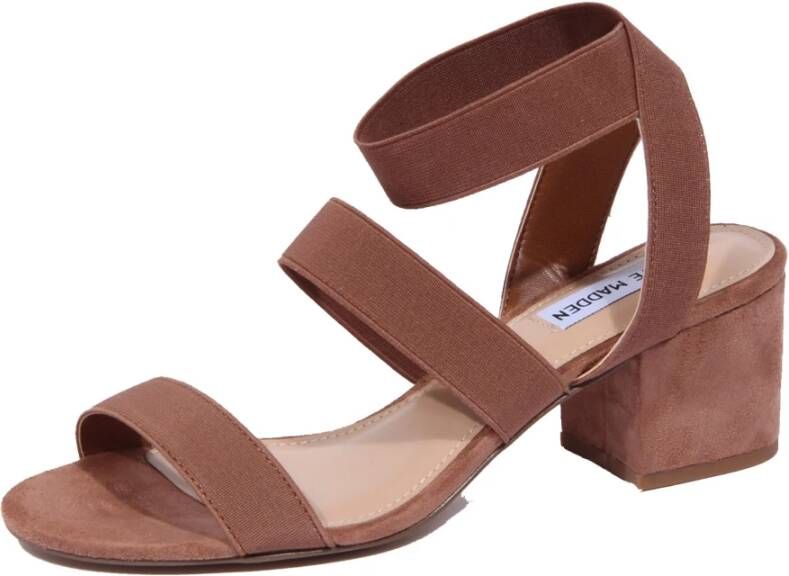 Steve Madden Tan Elastische Sandaal Isoleren Model