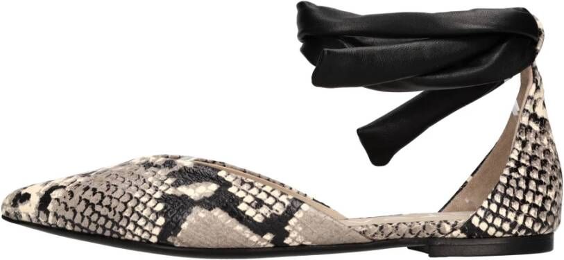 Strategia Platte schoenen Bruin