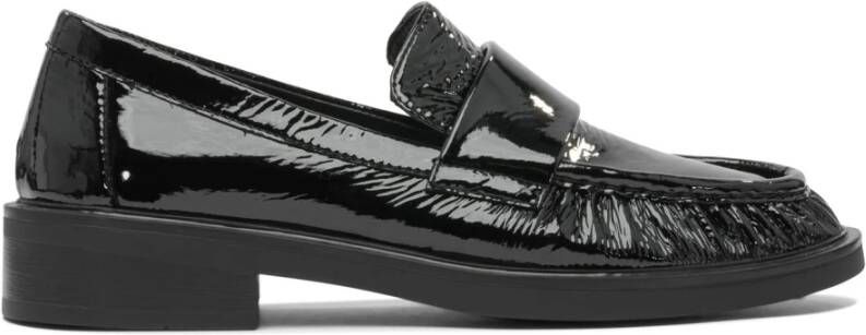 Strategia Zwarte Leren Loafers Stijlvolle Elegantie