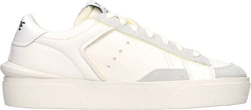Strype Sneakers Cream