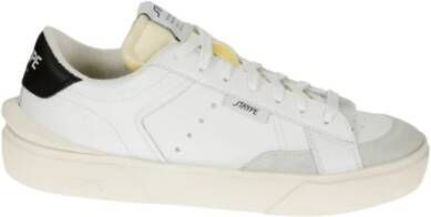 Strype Witte Leren Sneakers met Zwarte Accenten