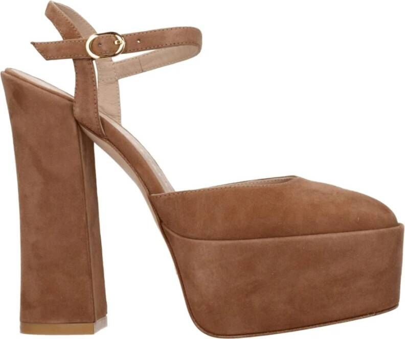 Stuart Weitz Beige Leren Sandaal Hoge Hak