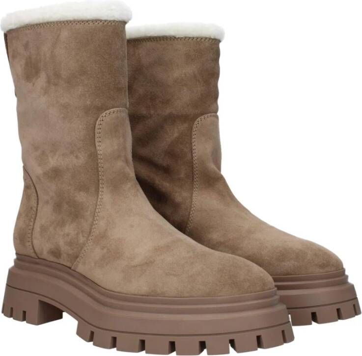 Stuart Weitz Beige Suède Enkellaarzen met Middelhak
