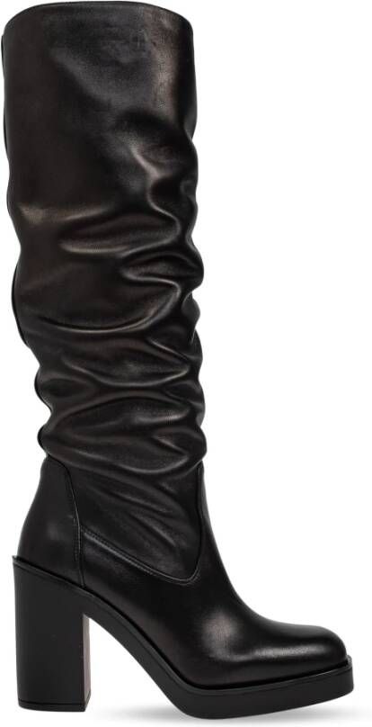 Stuart Weitz Heeled Boots Bethenny