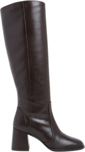Stuart Weitzman Nola Laars Stijlvol en Trendy Schoeisel Zwart Dames