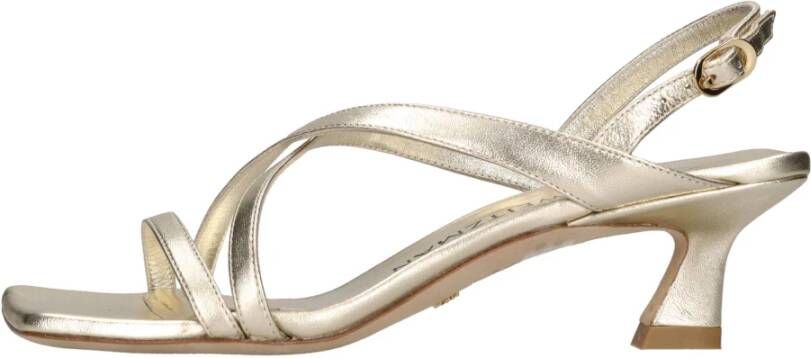 Stuart Weitz Sandalen Goud