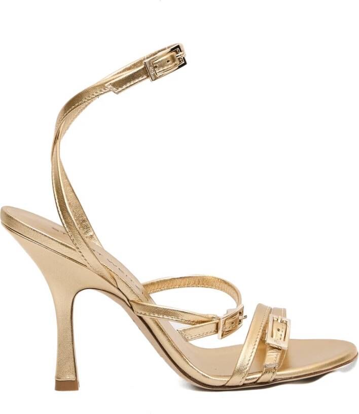 Stuart Weitz Strappy Sandals Oro