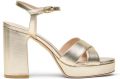 Stuart Weitzman Dayna Platform Sandal - Geel