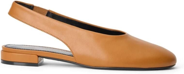 Stuart Weitzman Lenny Slingback