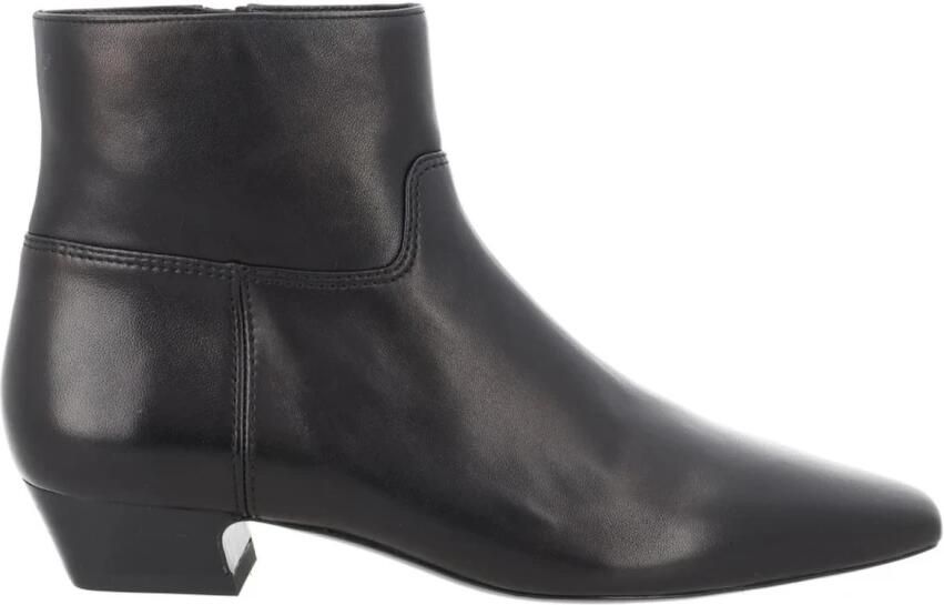 Stuart Weitzman Puntige Enkellaarsjes